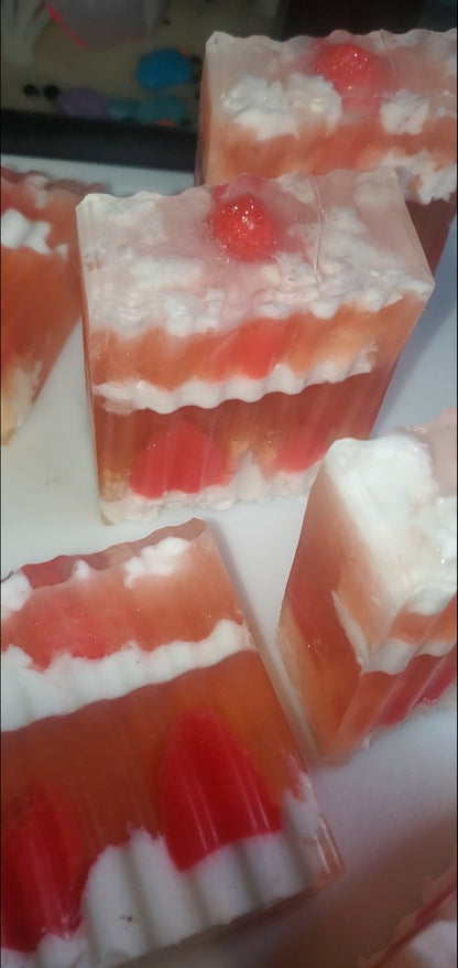 Strawberry Crème Drip 🍓 | Luxury Handmade Shea Butter & Glycerin Soap Bar | Embedded Strawberry Design