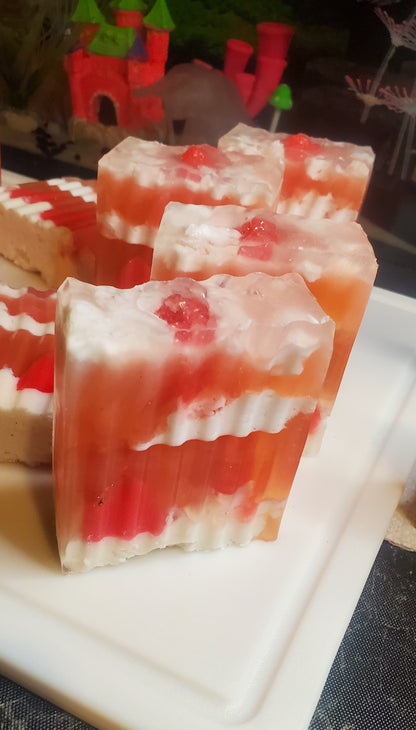 Strawberry Crème Drip 🍓 | Luxury Handmade Shea Butter & Glycerin Soap Bar | Embedded Strawberry Design