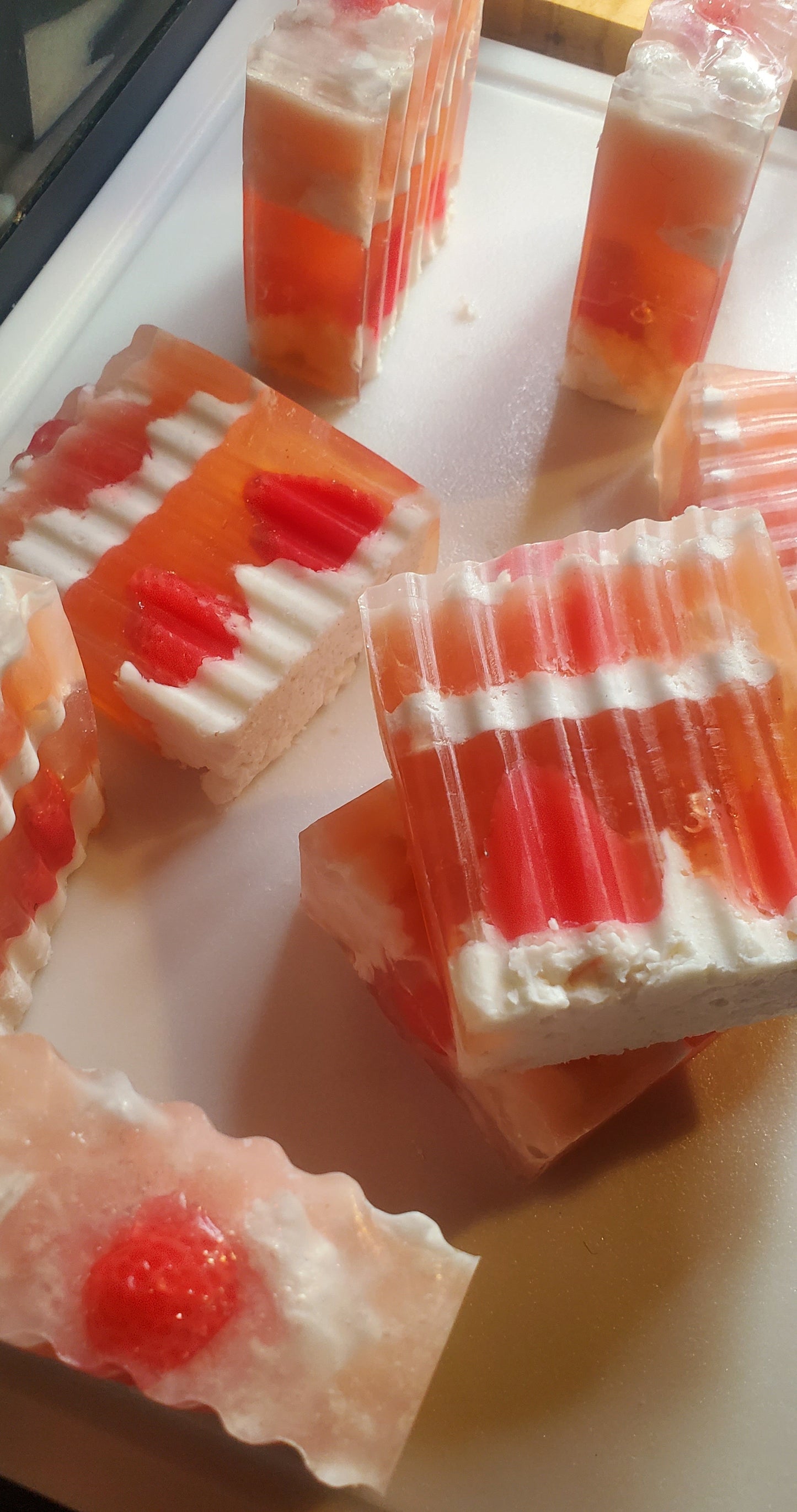 Strawberry Crème Drip 🍓 | Luxury Handmade Shea Butter & Glycerin Soap Bar | Embedded Strawberry Design
